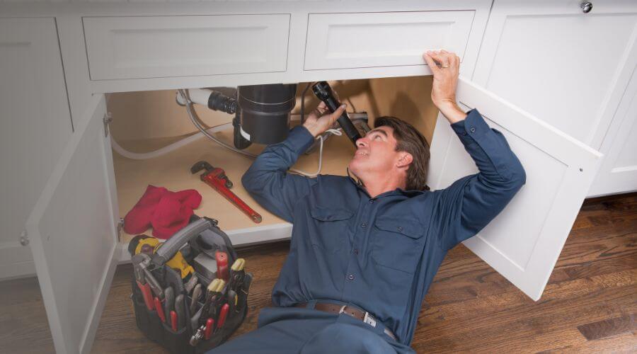 Expert burst pipe repair services in Racine, MO